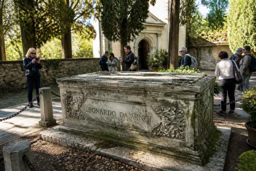 découvrez où se trouve la tombe de léonard de vinci et préparez votre visite culturelle pour explorer l'héritage du génie de la renaissance.